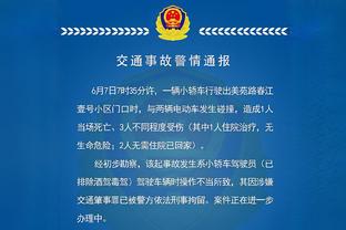 各年代最高年薪：20年代布朗6500万 10年代库里3700万 80年代300万